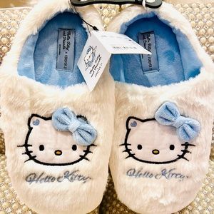 New Hello Kitty Forever 21 Cloud Slippers- Limited Edition